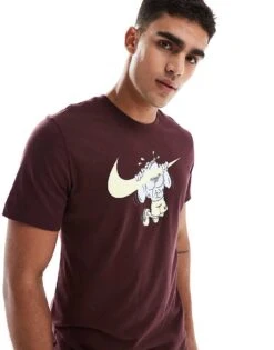 Nike Training Pull Up Graphic T-shirt In Burgundy For Men