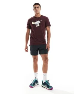 Nike Training Pull Up Graphic T-shirt In Burgundy For Men -Nike Sales Store 206621865 3
