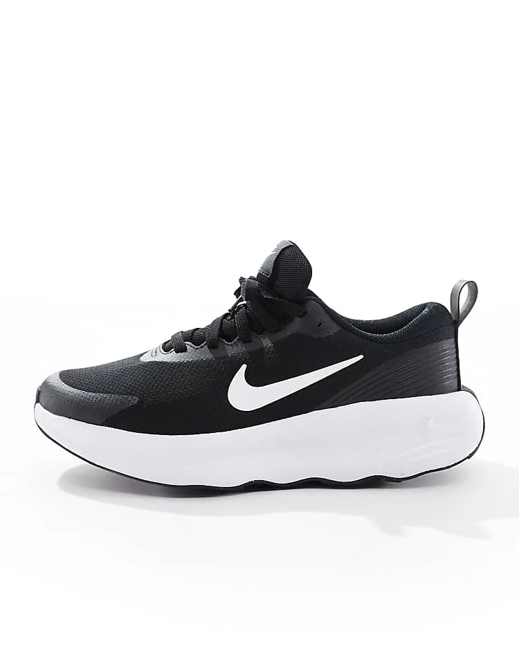 Nike Training Legend Essential 4 Trainers In Black And White For Men 4 Nike Training Legend Essential 4 Trainers In Black And White For Men - Image 2