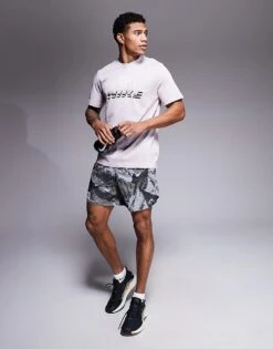 Nike Training Dri-FIT Metallic Graphic Logo T-shirt In Light Purple For Men Lilac -Nike Sales Store 206622108 3