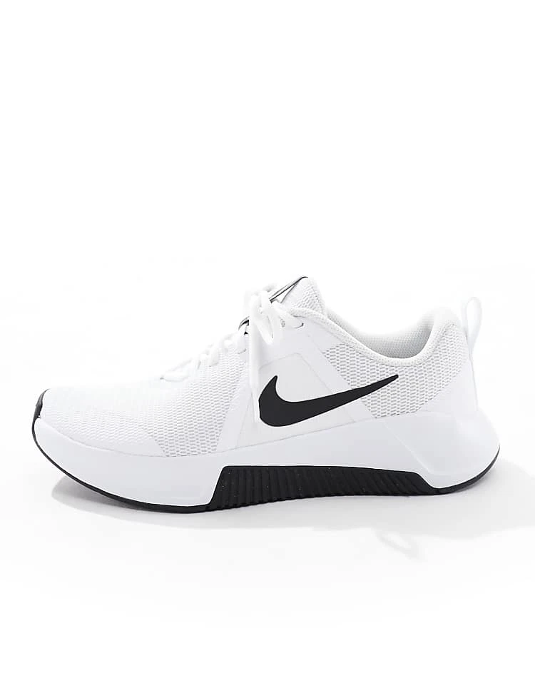 Nike Training MC 3 Trainers In White And Black For Men 4 Nike Training MC 3 Trainers In White And Black For Men - Image 2