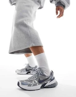 Nike V2K Run Trainers In Grey And Navy For Men -Nike Sales Store 206623014 4