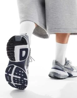 Nike V2K Run Trainers In Grey And Navy For Men -Nike Sales Store 206623014 5
