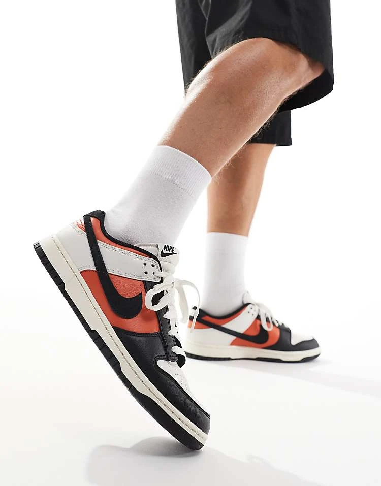 Nike Dunk Low Retro Halloween Trainers In White, Orange And Black For Men 8 Nike Dunk Low Retro Halloween Trainers In White, Orange And Black For Men - Image 6