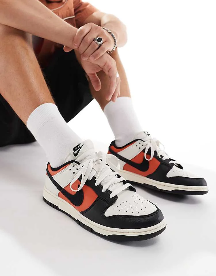 Nike Dunk Low Retro Halloween Trainers In White, Orange And Black For Men 5 Nike Dunk Low Retro Halloween Trainers In White, Orange And Black For Men - Image 3