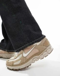Nike Zoom Vomero 5 Trainers In Light Brown For Unisex Tan -Nike Sales Store 206623339 5