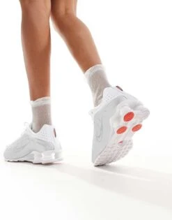 Nike Shox R4 Trainers In White For Unisex -Nike Sales Store 206630616 4