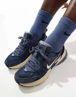 Nike V2K Run Unisex Trainers In Blue And Silver For Unisex Mid Blue -Nike Sales Store 206630925 4