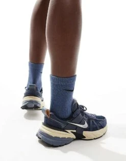 Nike V2K Run Unisex Trainers In Blue And Silver For Unisex Mid Blue -Nike Sales Store 206630925 5