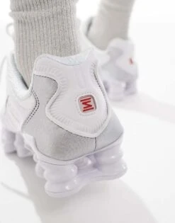 Nike Shox TL Unisex Trainers In White For Unisex 11 Nike Shox TL Unisex Trainers In White For Unisex -Nike Sales Store 206630948 4