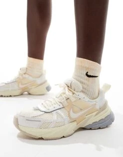 Nike V2K Run Trainers In Off White And Beige For Unisex -Nike Sales Store 206631000 1 white 1
