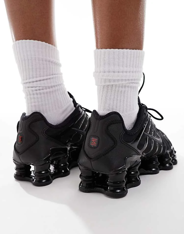 Nike Shox TL Unisex Trainers In Black For Unisex 5 Nike Shox TL Unisex Trainers In Black For Unisex - Image 3