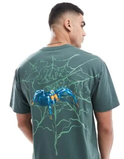 Nike SB Spider Graphic Graphic T-shirt In Dark Green For Men