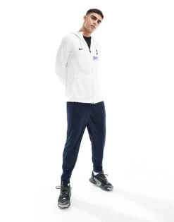 Front Page -Nike Sales Store 206682144 2