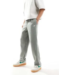 Nike Club Trouser In Light Khaki For Men -Nike Sales Store 207009650 1 khaki 1