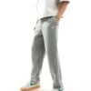 Nike Club Trouser In Light Khaki For Men 1 Nike Club Trouser In Light Khaki For Men -Nike Sales Store 207009650 1 khaki