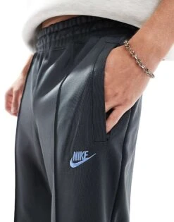 Nike Club Trouser In Grey For Men 10 Nike Club Trouser In Grey For Men -Nike Sales Store 207009664 3