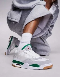 Nike Air Jordan 4 RM Trainer In Grey And Pine Green For Men