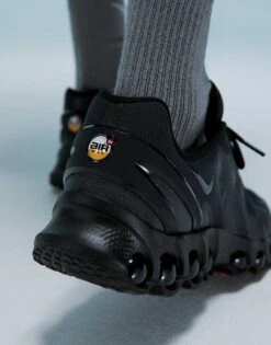 Nike Air Max DN8 Trainers In Black For Men -Nike Sales Store 207049343 3