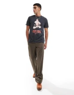 Nike Training Break More Than A Sweat Graphic T-shirt In Grey For Men Charcoal -Nike Sales Store 207049714 3