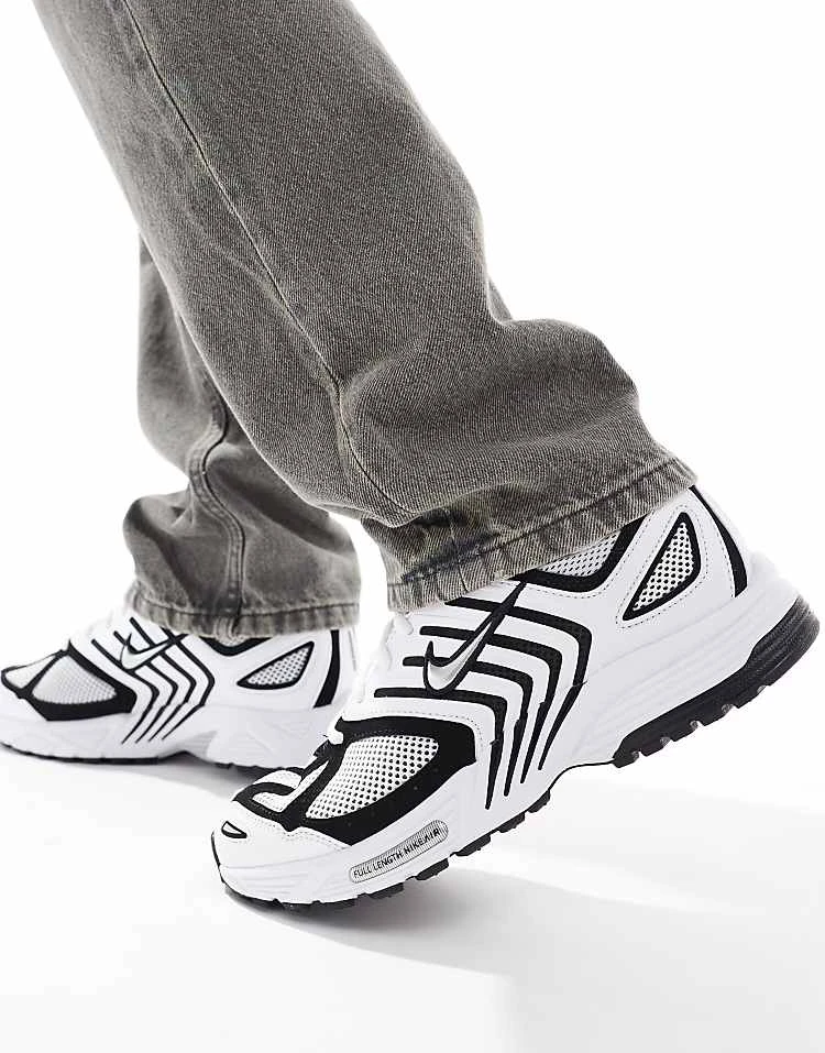 Nike Nike Air Pegasus 2005 Trainers In White And Metallic Silver For Men 6 Nike Nike Air Pegasus 2005 Trainers In White And Metallic Silver For Men - Image 4