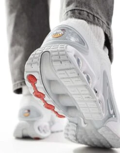 Nike Air Max DN In White And Metallic Silver For Men -Nike Sales Store 207049886 2