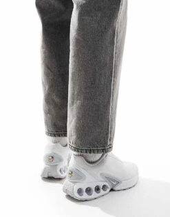 Nike Air Max DN In White And Metallic Silver For Men -Nike Sales Store 207049886 4