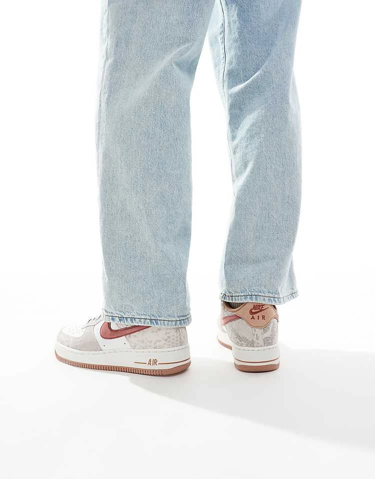 Nike Air Force 1 Trainers In White And Snake For Men 7 Nike Air Force 1 Trainers In White And Snake For Men - Image 5