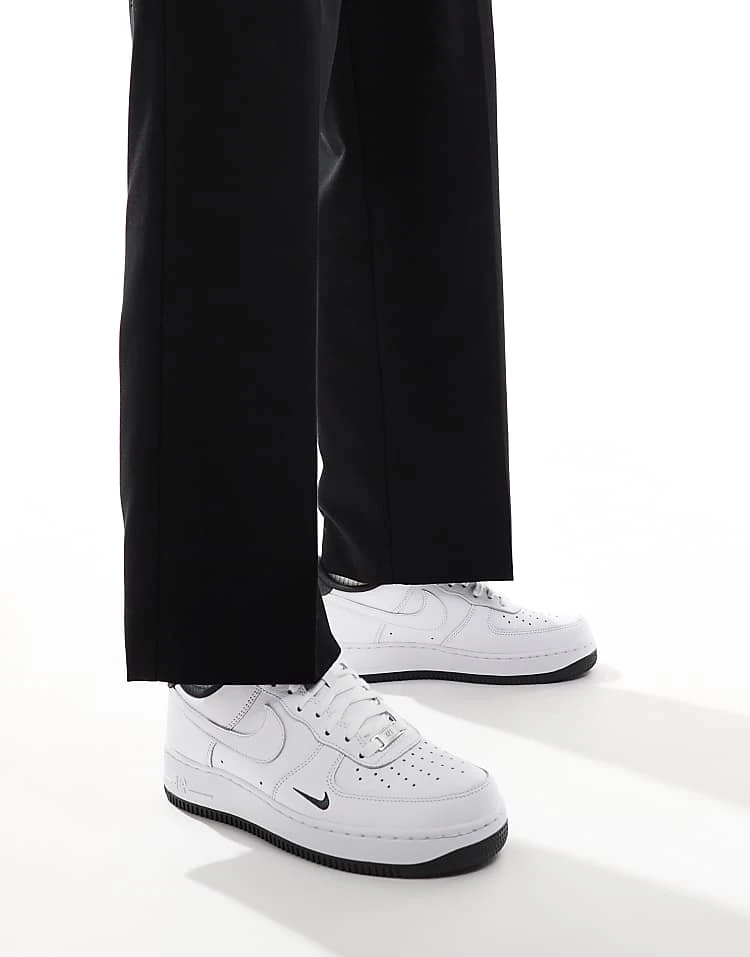 Nike Air Force 1 Trainers In White For Men 7 Nike Air Force 1 Trainers In White For Men - Image 5