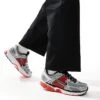 Nike Zoom Vomero 5 Trainers In Metallic Silver And Black For Men 1 Nike Zoom Vomero 5 Trainers In Metallic Silver And Black For Men -Nike Sales Store 207050217 1 silver