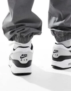 Nike Air Max 1 Trainer In White And Black Platinum For Men 10 Nike Air Max 1 Trainer In White And Black Platinum For Men -Nike Sales Store 207051604 3