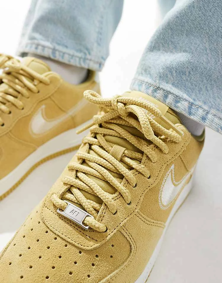 Nike Air Force 1 Trainers In Beige For Men Cream 6 Nike Air Force 1 Trainers In Beige For Men Cream - Image 4