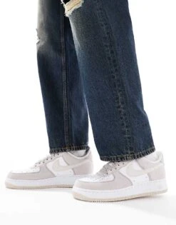 Nike Air Force 1 Premium Trainer In White And Cream For Men