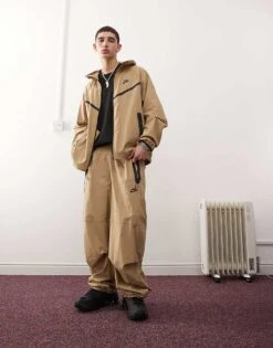 Nike Tech Woven Trouser In Beige For Men