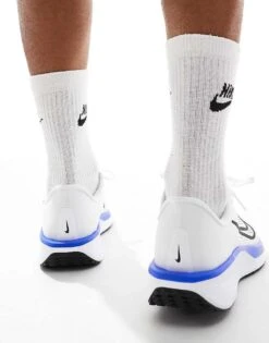 Nike Running Quest 6 Trainers In White For Men -Nike Sales Store 207058933 3