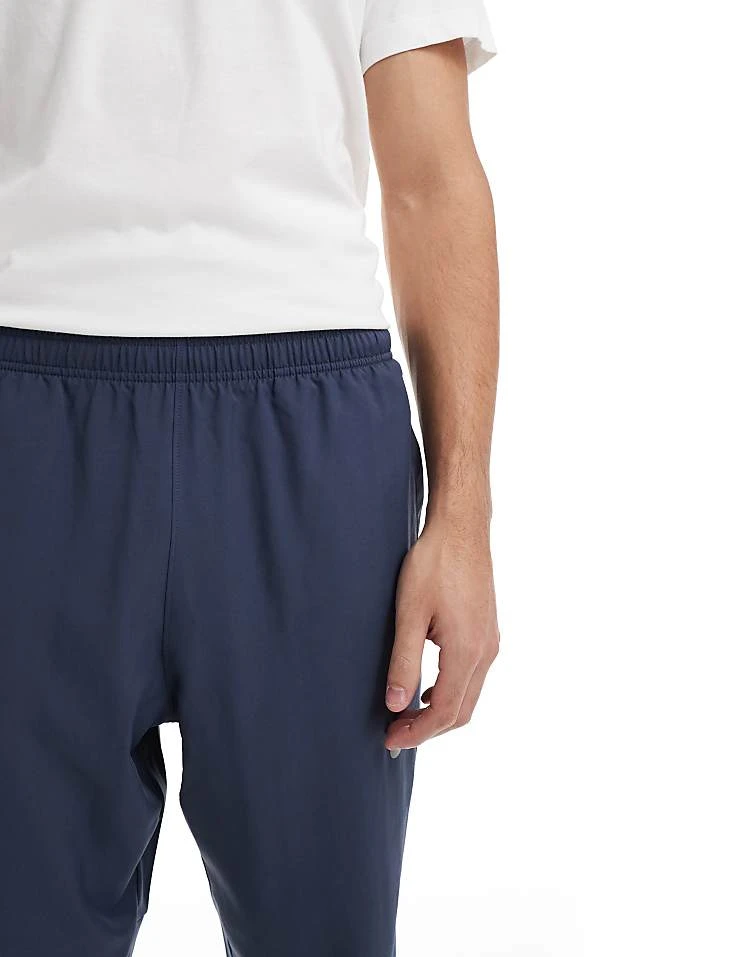 Nike Running Challenger Dri-FIT Joggers In Blue For Men Light Blue 6 Nike Running Challenger Dri-FIT Joggers In Blue For Men Light Blue - Image 4