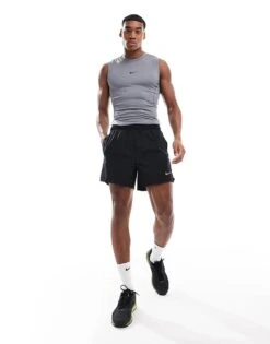 Nike Running Challenger Dri-FIT 5 Inch 2 In 1 Shorts In Black For Men -Nike Sales Store 207060030 4