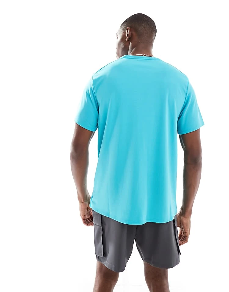Nike Running Miler Dri-FIT T-shirt In Turquoise For Men Light Blue 4 Nike Running Miler Dri-FIT T-shirt In Turquoise For Men Light Blue - Image 2