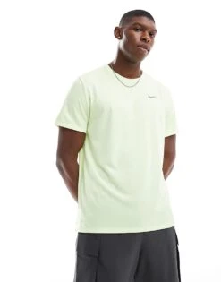 Nike Running Miler Dri-FIT T-shirt In Green For Men -Nike Sales Store 207060244 1 green 1