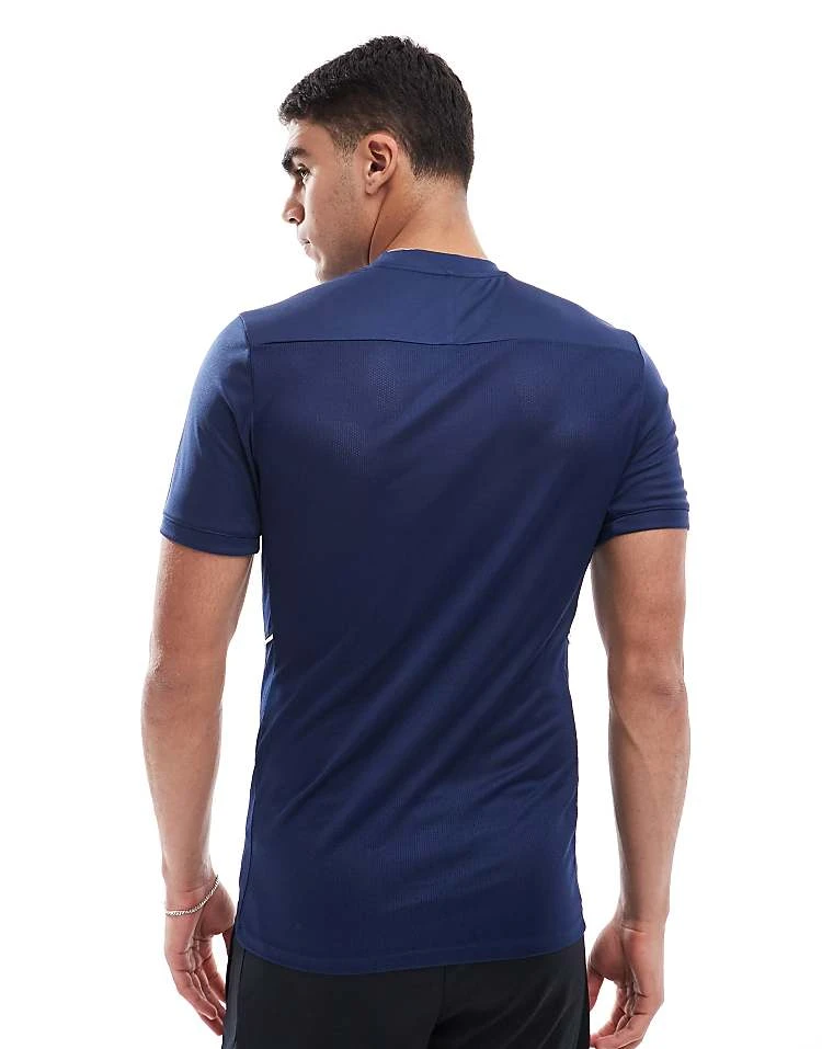 Nike Football Academy 25 Dri-FIT T-shirt In Navy For Men 6 Nike Football Academy 25 Dri-FIT T-shirt In Navy For Men - Image 4
