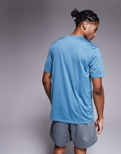 Nike Training Legend Dri-FIT T-shirt In Blue For Men Mid Blue -Nike Sales Store 207496108 3